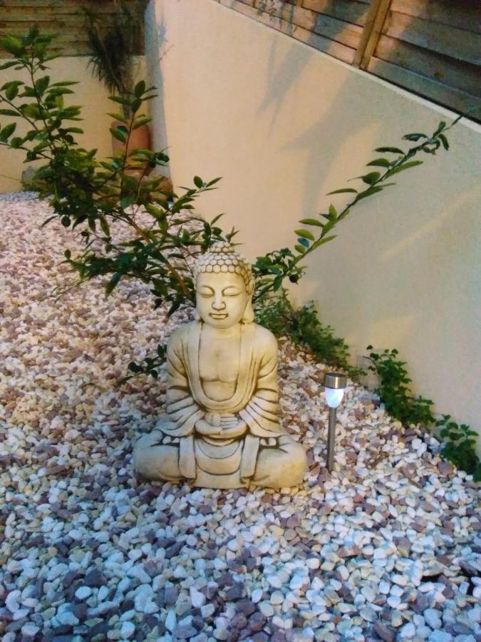 Nice- Gairaut - Jardin Prive- Grand F1 Lumineux-piscine Collective Appartement *